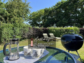 The Island Holiday Company-The Cottage, Shalfleet House